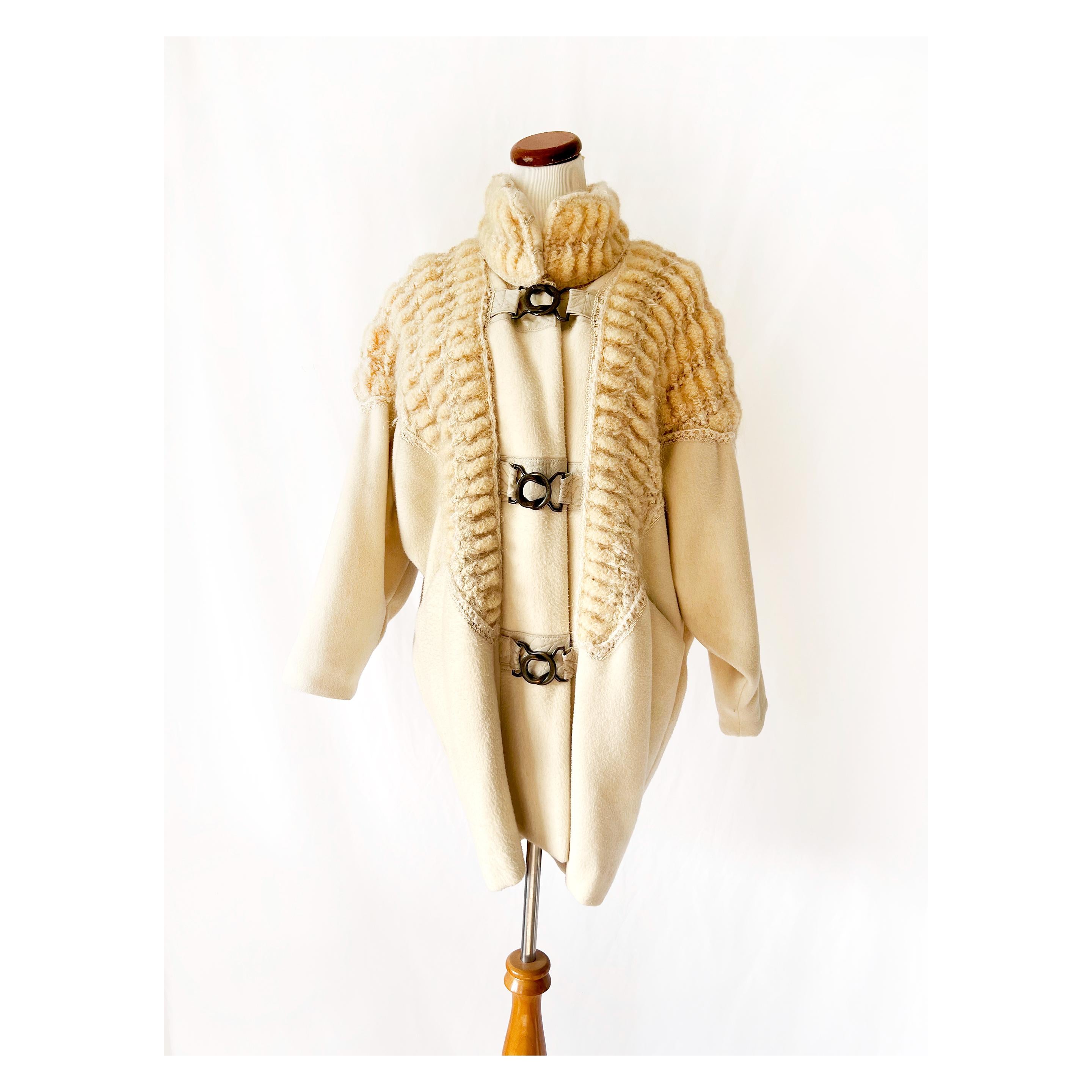 vintage wool and alpaca hair coat / Norma of Canada / medium