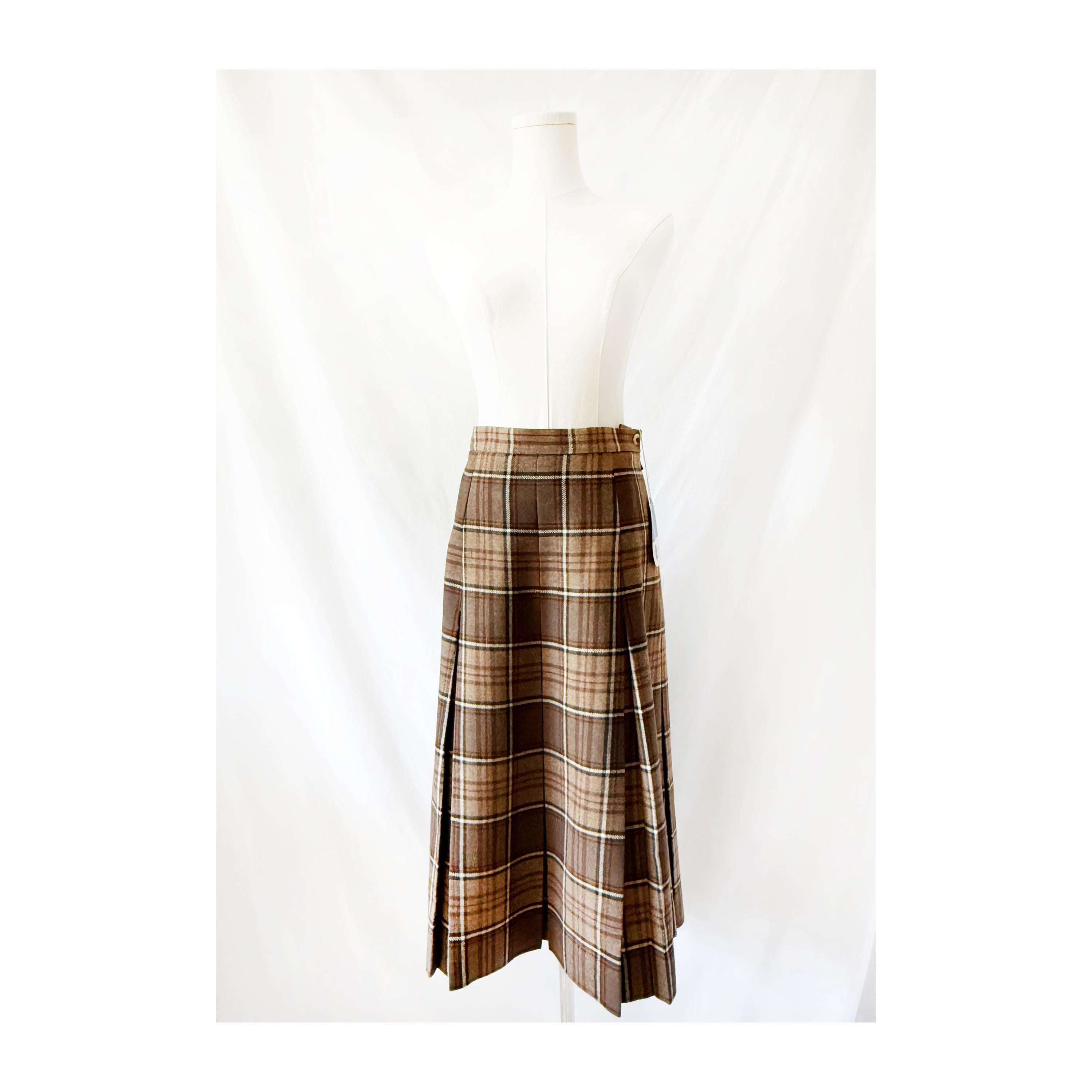 NWT vintage laird portch of scotland skirt