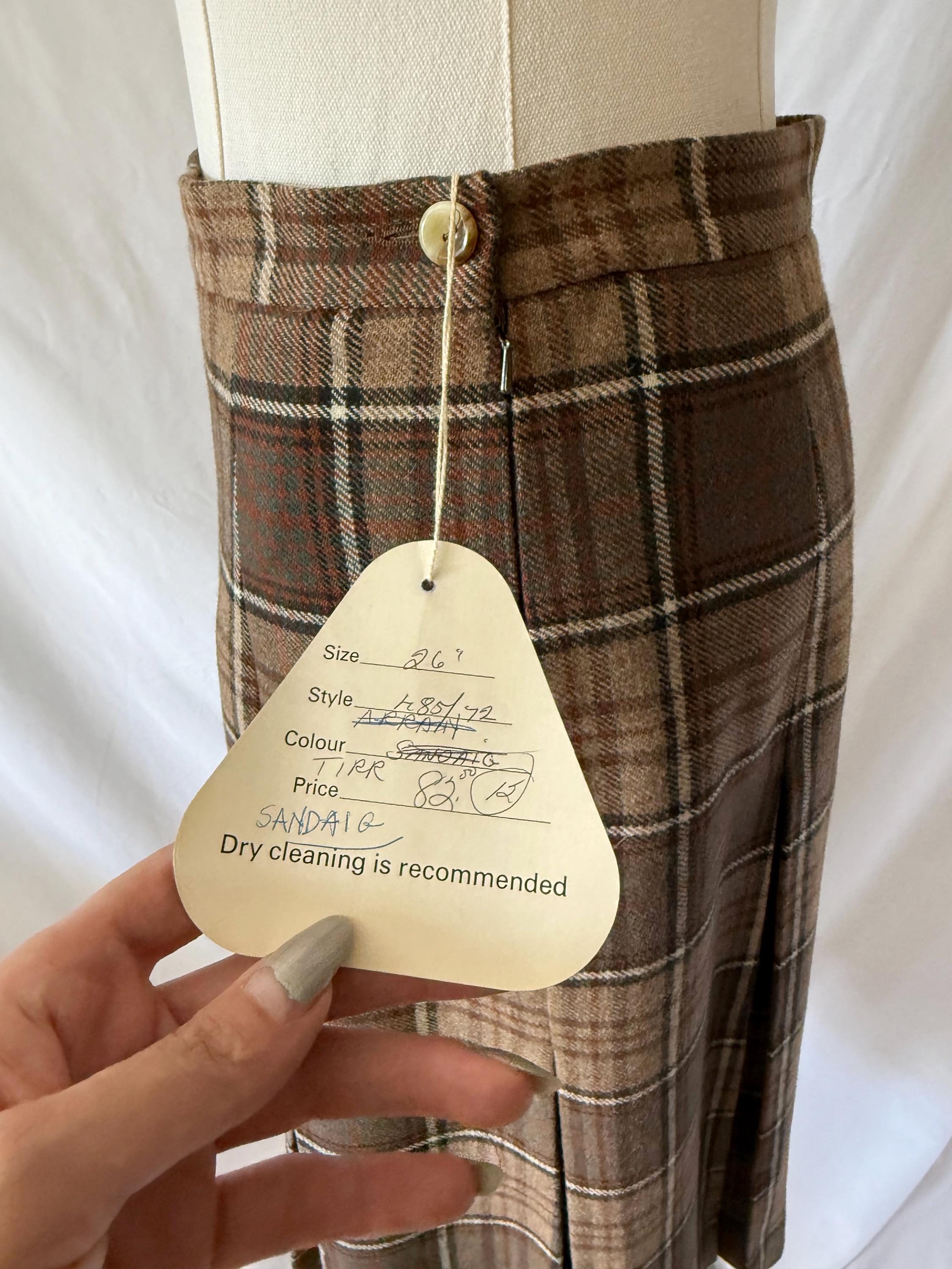 NWT vintage laird portch of scotland skirt