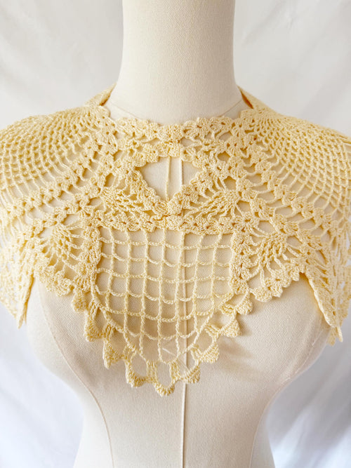 1950's Cotton Creme CROCHET COLLAR