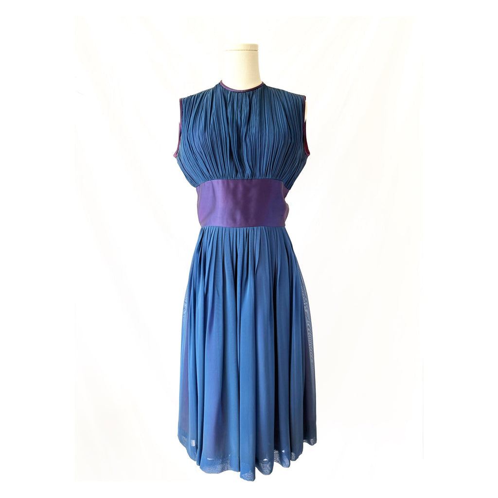 1950’s Vintage Pleated Silk Dress