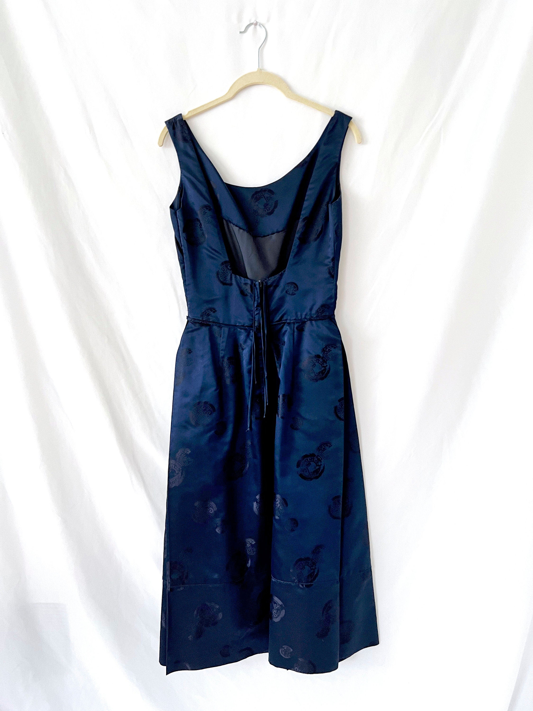 1950s / 1960s vintage dark blue chinese silk dress xs - small