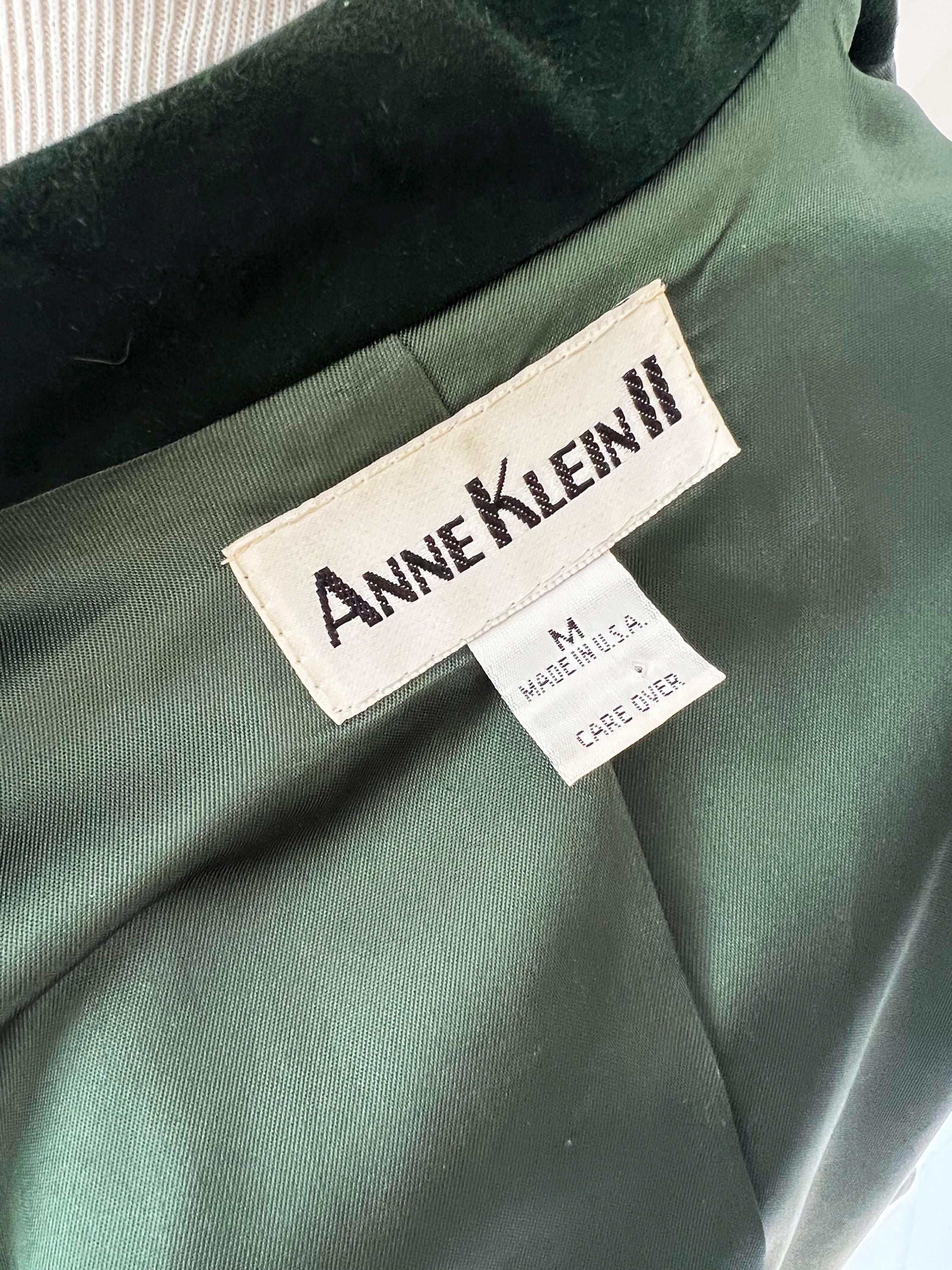 dark green cropped suede jacket / anne klein II / medium