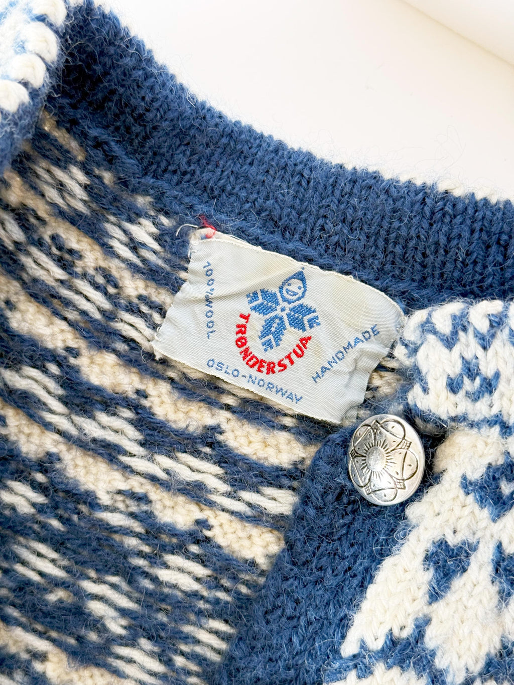 1960s Blue and White Norwegian Cardigan Sweater XS