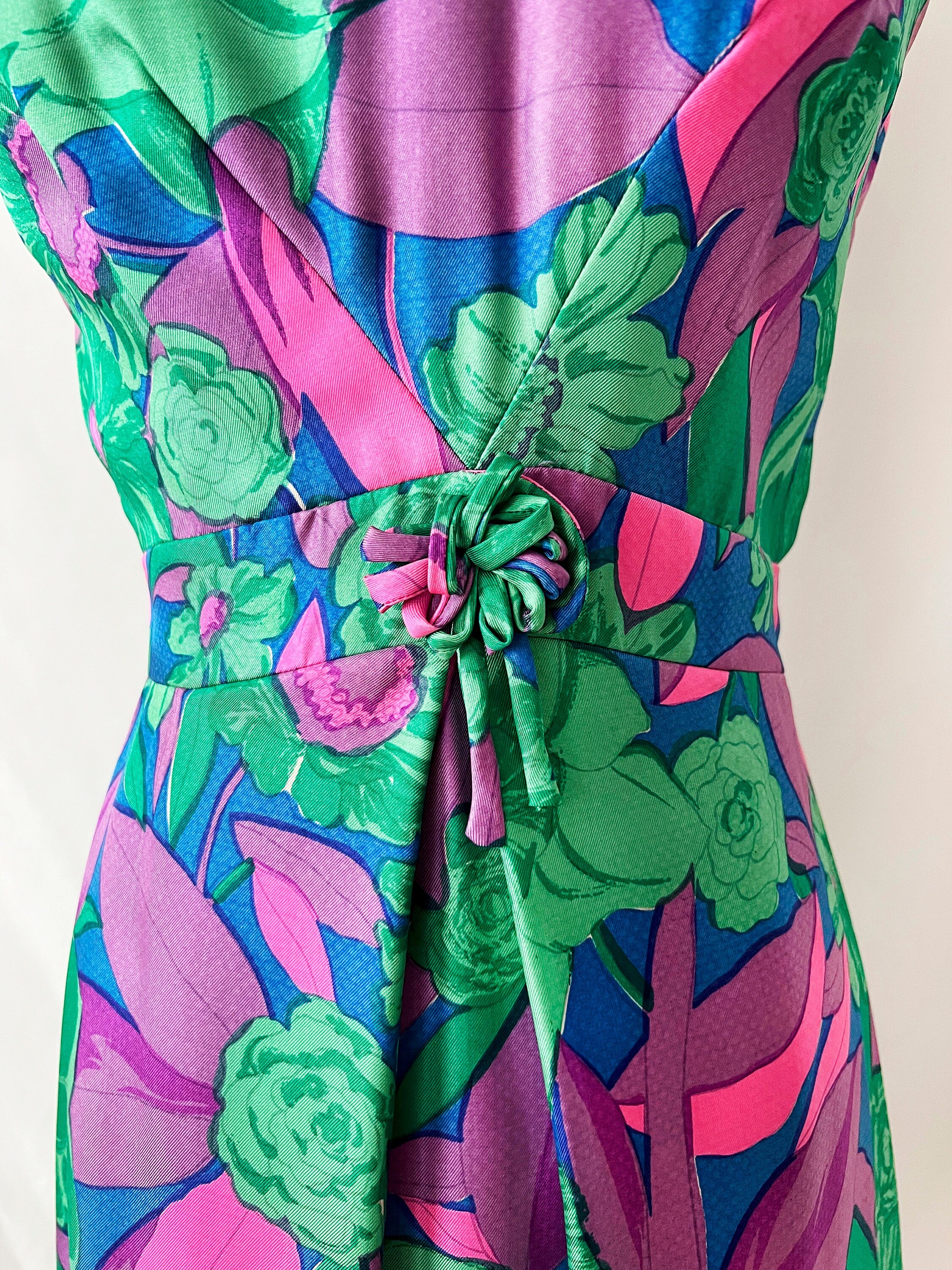 vntg 60s silk dress / floral colorful shift dress/m cinch waist / small