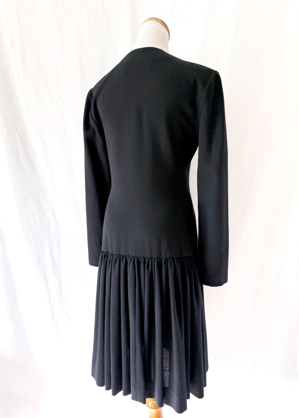 vintage Carolyn Roehm black wool dress Medium