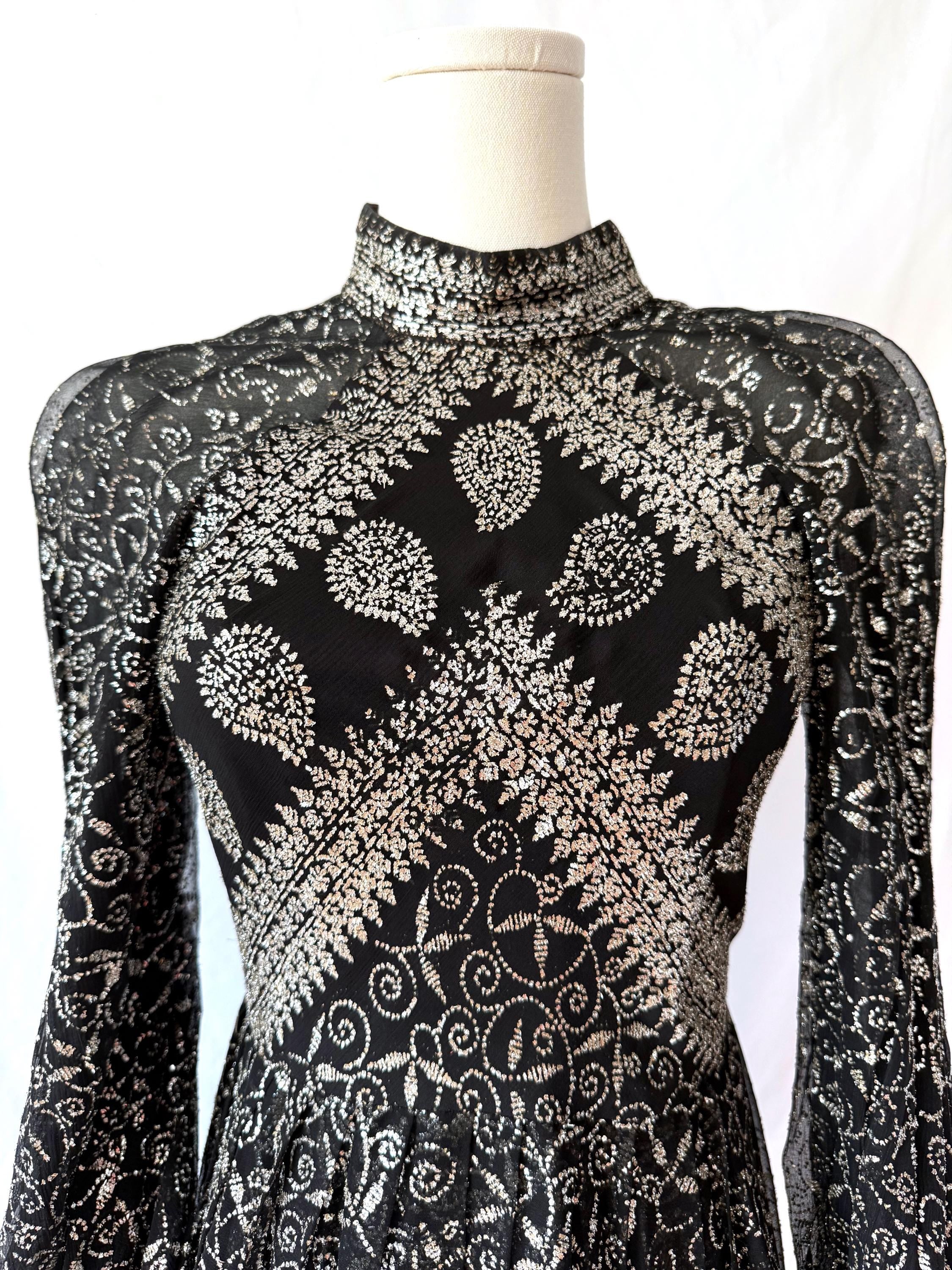 Vintage 1960s Victorian long puff sleeve Midi dress Small