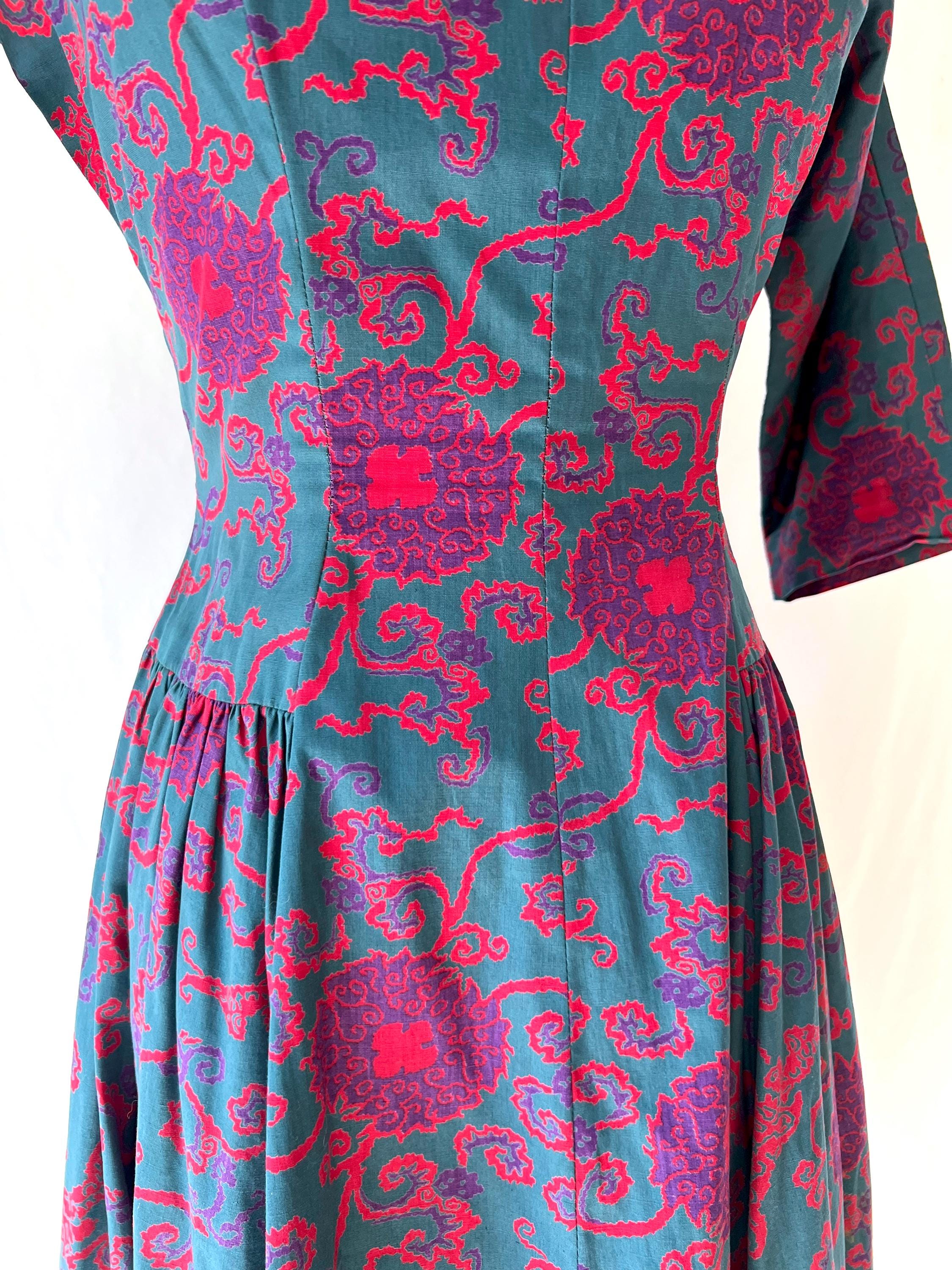 Vintage 1950s Floral Print Dress  Retro Garden Party Tea Dress Size 4