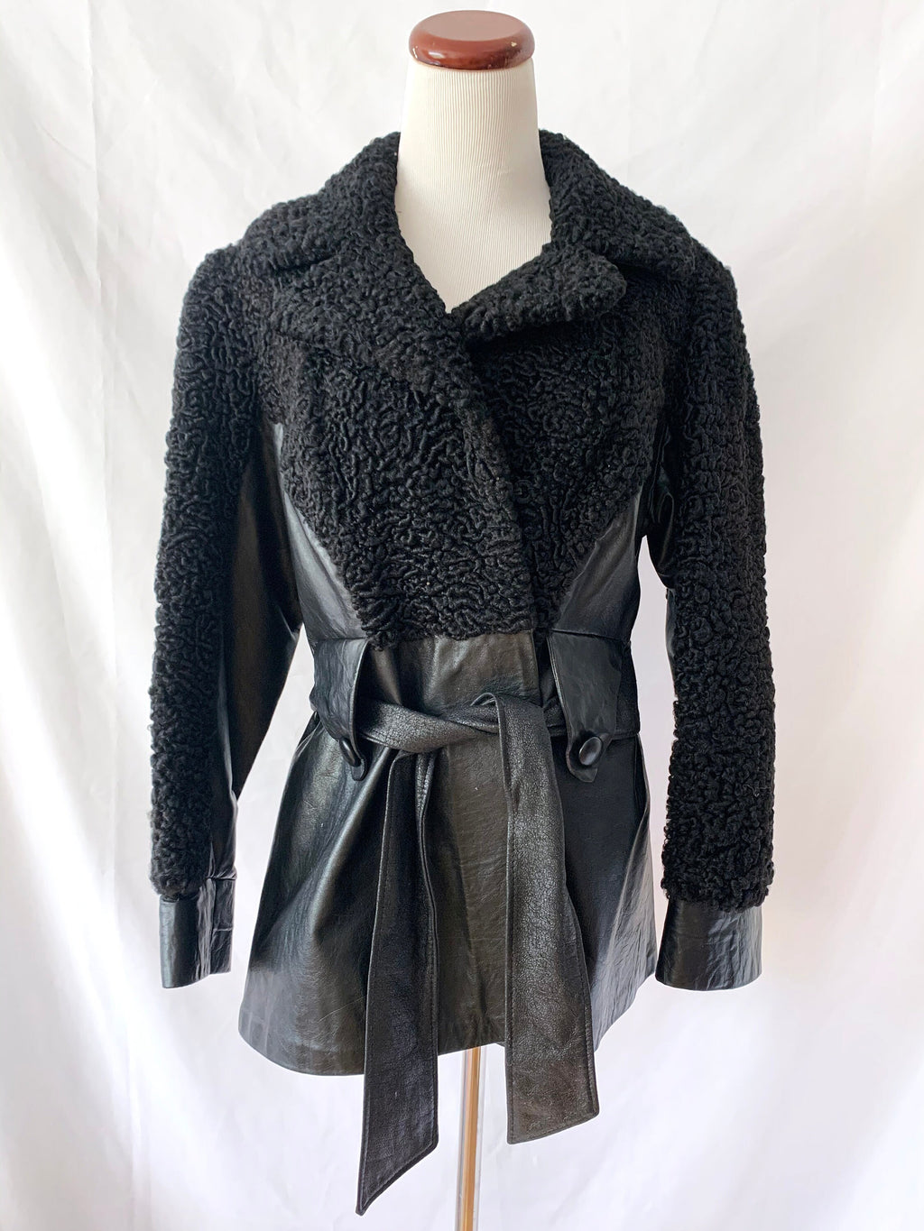 Vintage 70s Black Leather & Lamb Fur Belted Jacket - Small