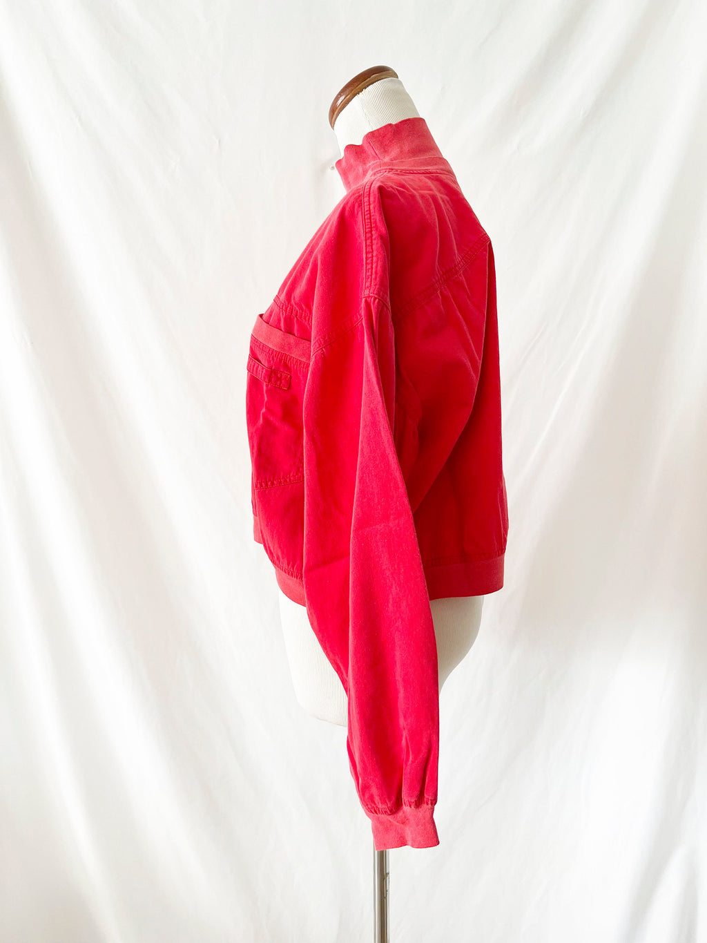 Vntg 1980s Lizwear Cropped Red Pullover Medium