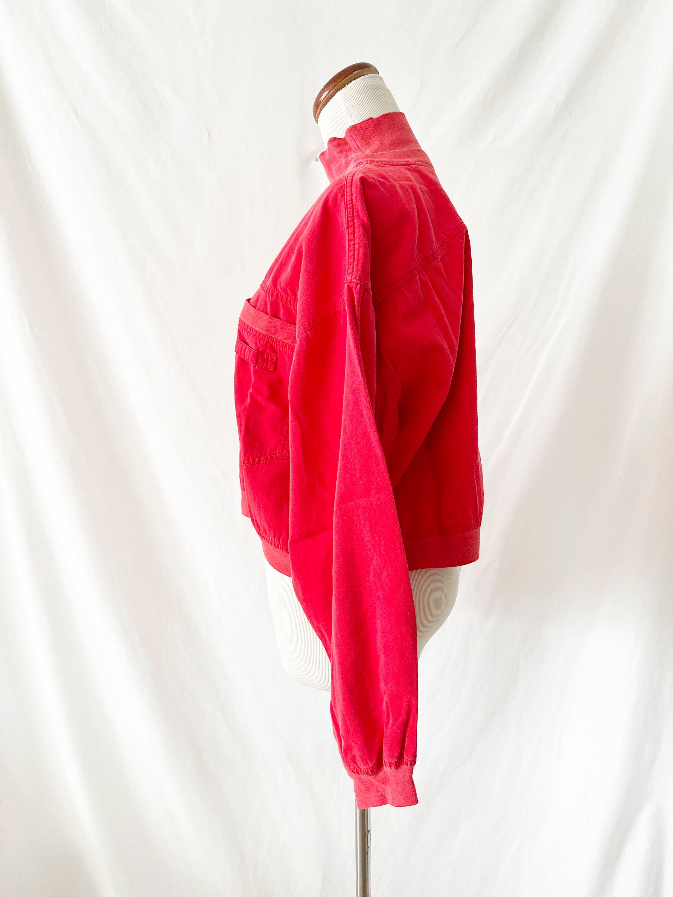 Vntg 1980s Lizwear Cropped Red Pullover Medium