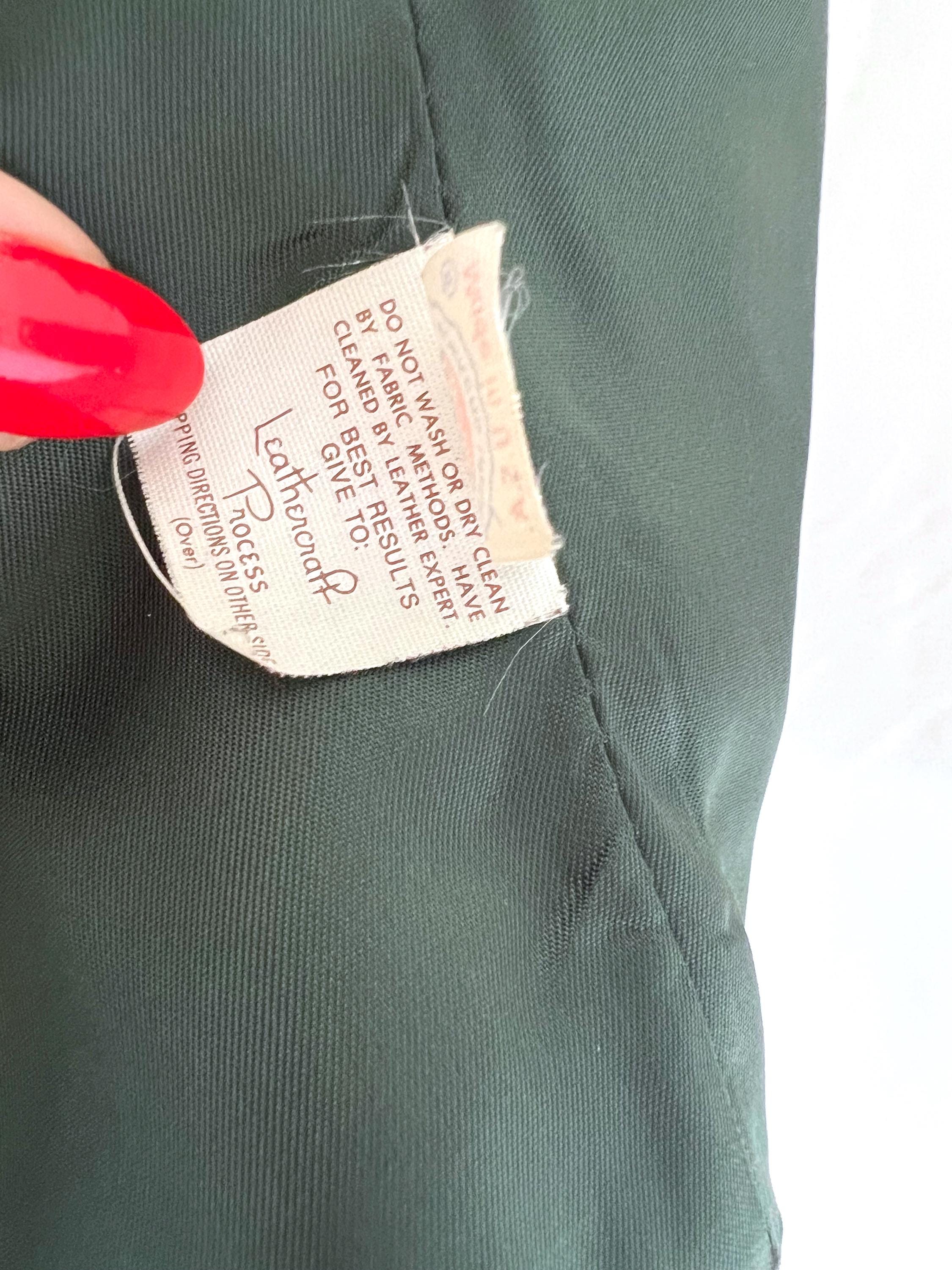 dark green cropped suede jacket / anne klein II / medium