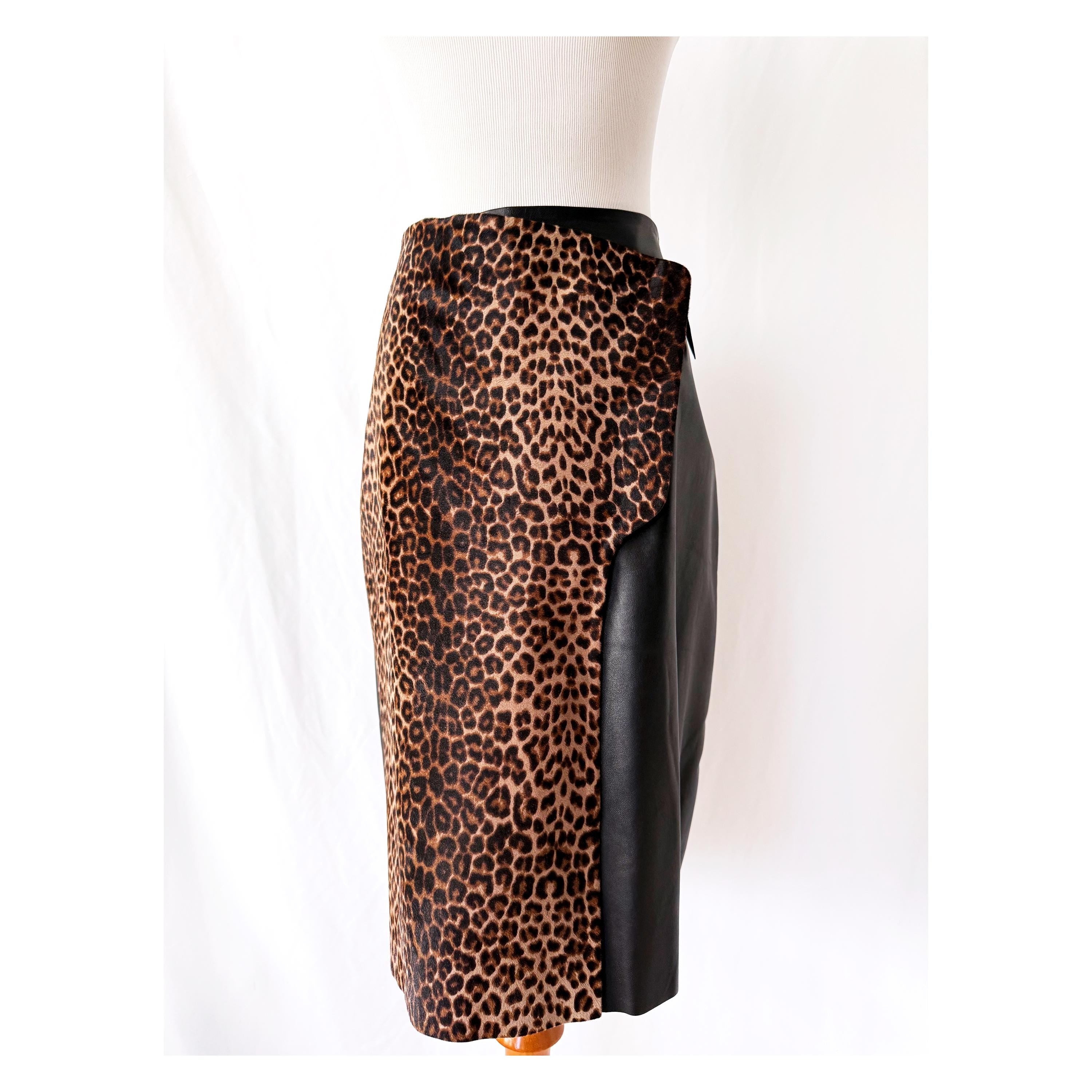 vintage leopard print leather skirt size 10 / 12