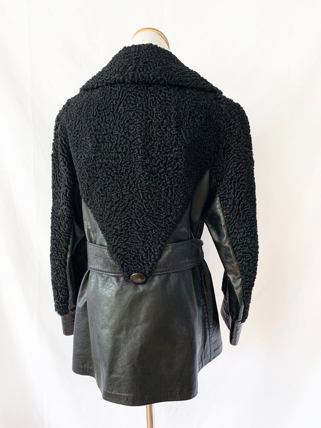 Vintage 70s Black Leather & Lamb Fur Belted Jacket - Small