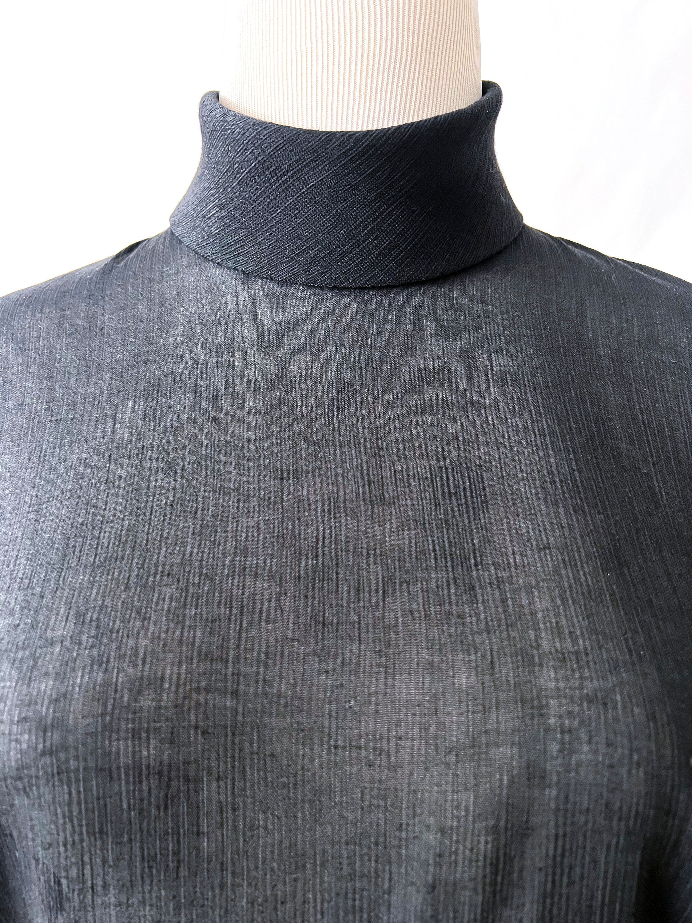 jones new york / vintage sheer black blouse /   size 6