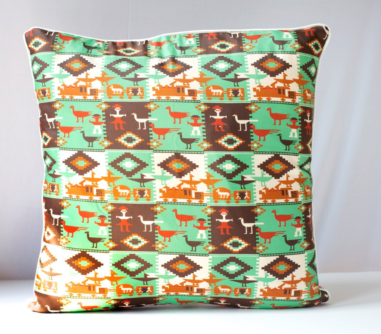 Vintage Scarf Pillow Cover: Maryland Map & Native American Design