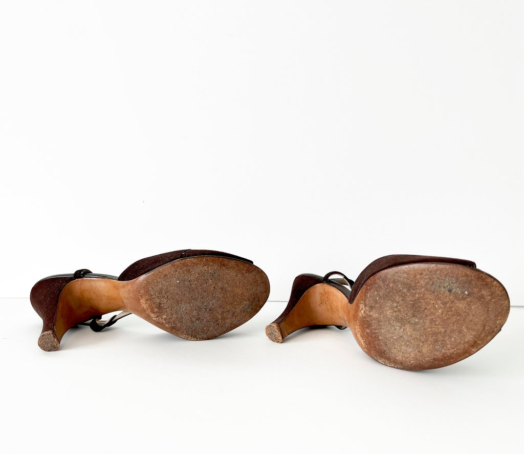 vntg 1960s peep toe t-strap heels  brown velour with original box size 7 1/2