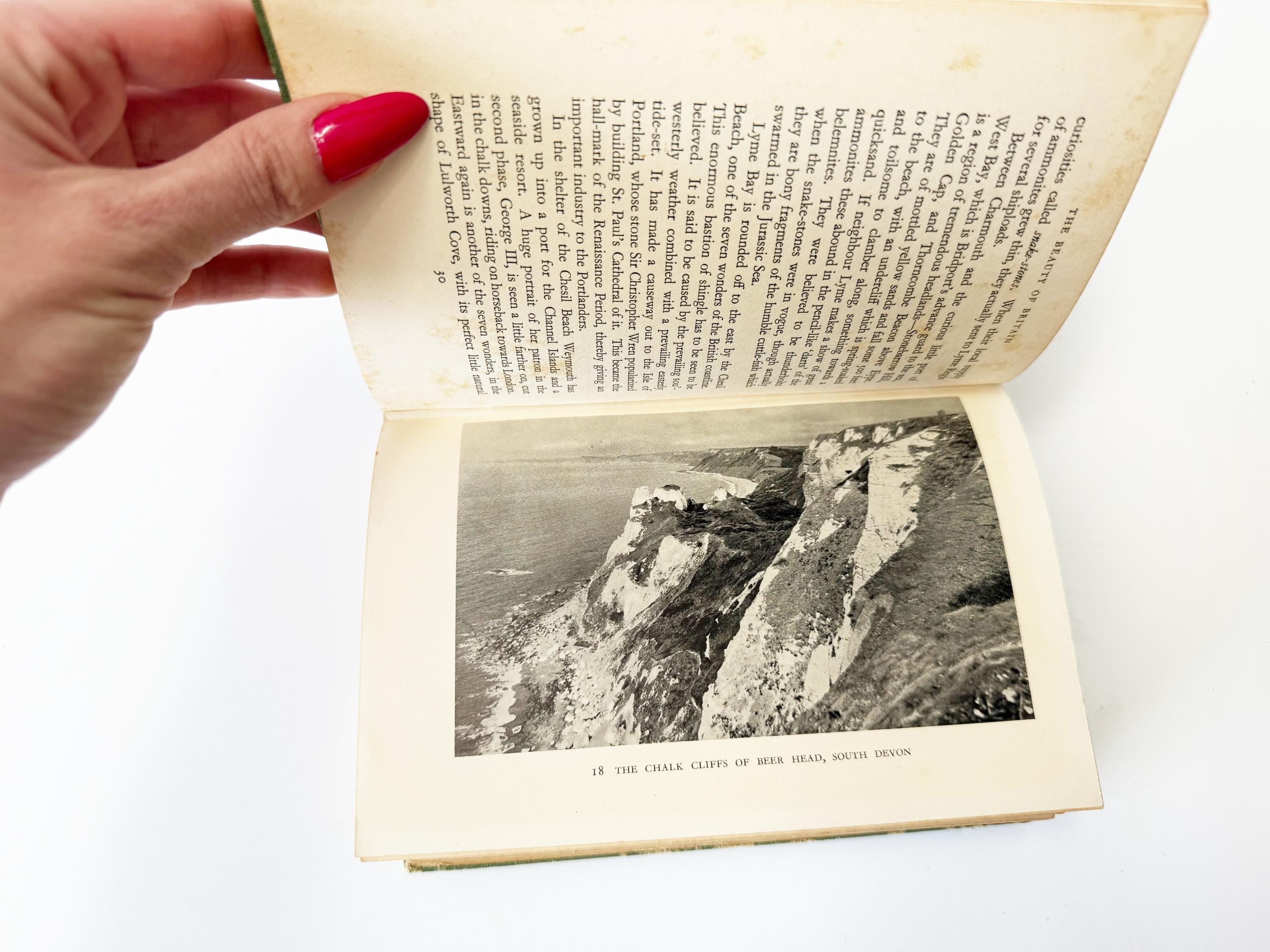 1935 The Beauty of Britain a Pictorial Survey intro  by J.B. Priestley